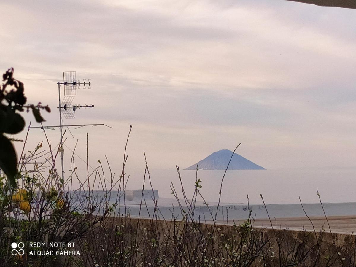 Villetta Punta Granata Santa Marina Salina Extérieur photo