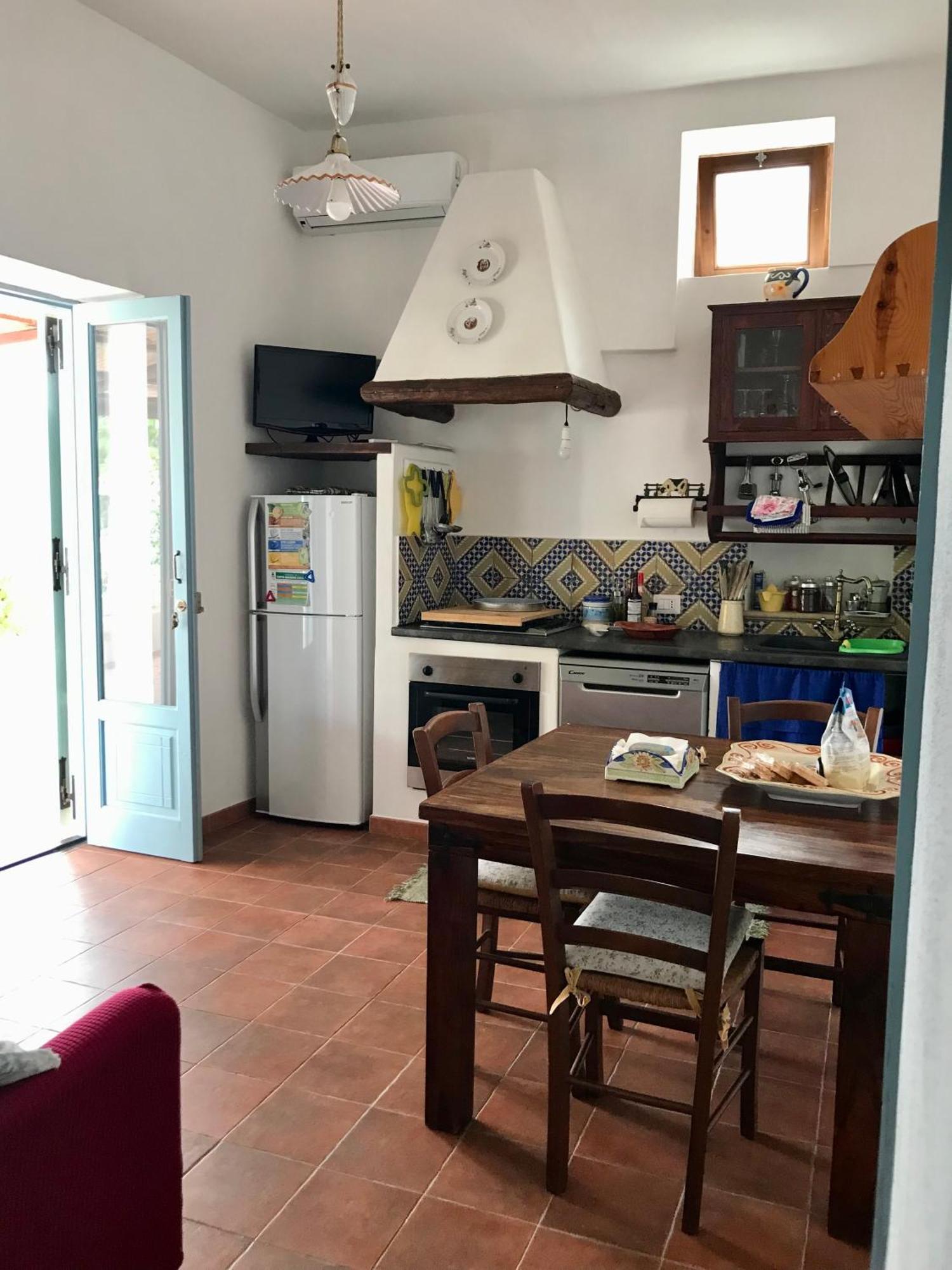 Villetta Punta Granata Santa Marina Salina Extérieur photo